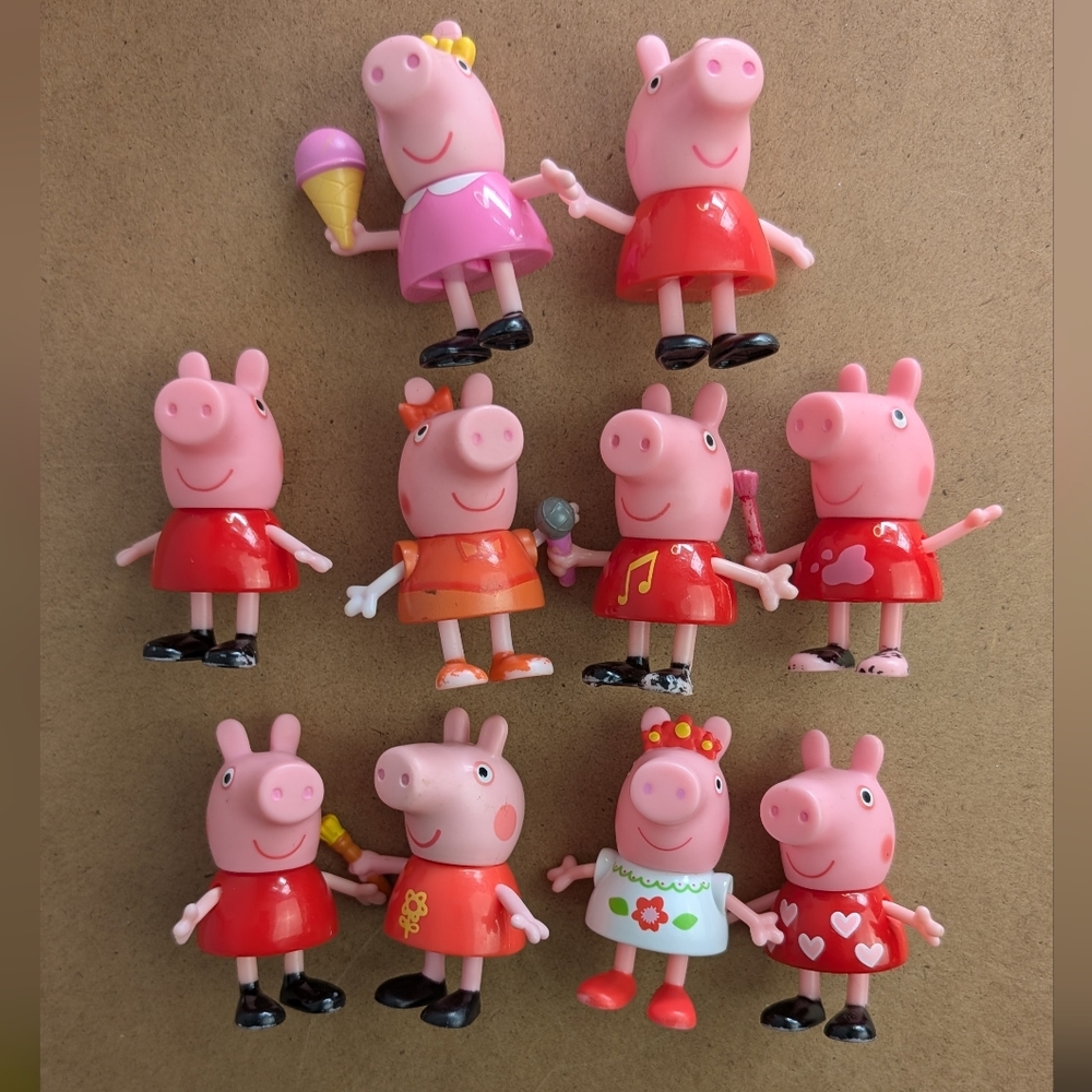 Peppa Pig & Friends Figures and School House Playset - Picture 6 of 14